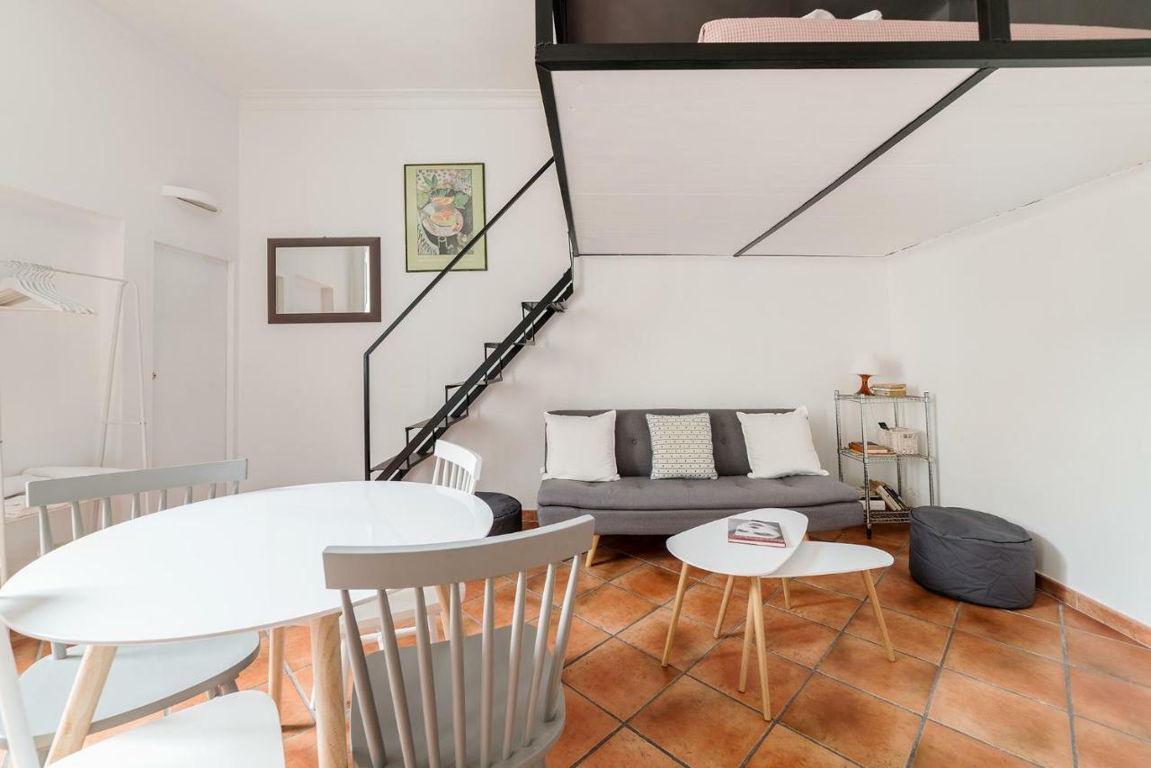 Sleep In The Clouds Near Piazza Navona Apartment Rome Bagian luar foto